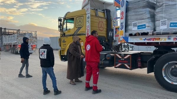 المساعدات الانسانية 