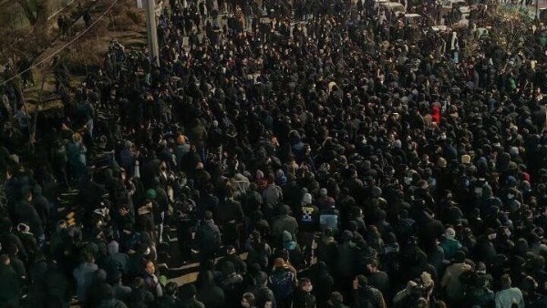 احتجاجات إيران 