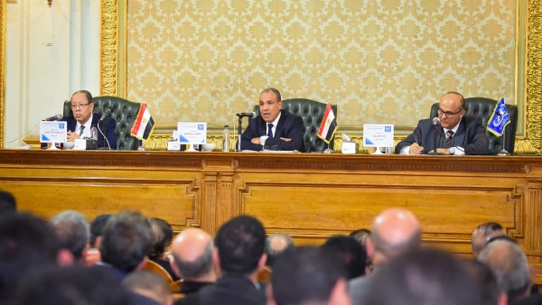 وزير الخارجية 