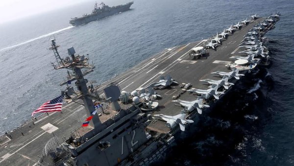 حاملة الطائرات الأمريكية 