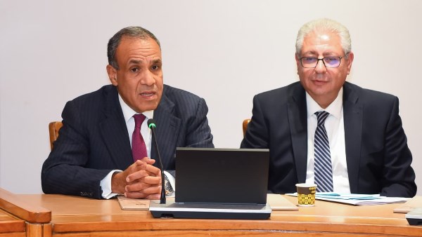 وزير الخارجية 