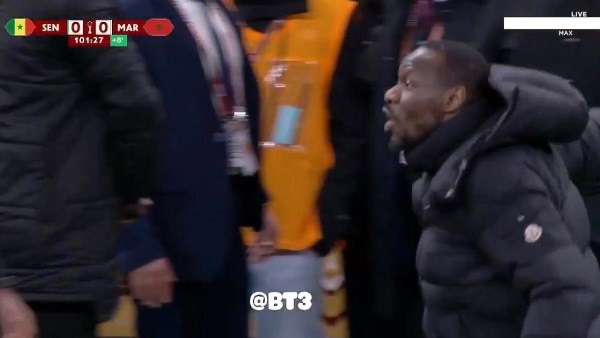 بابي ثياو مدرب السنغال