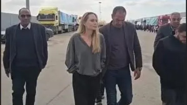 أنجلينا جولي