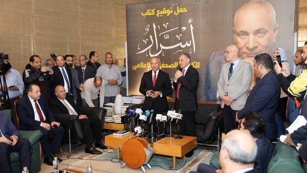 الكاتب الصحفي والإعلامي أحمد موسى