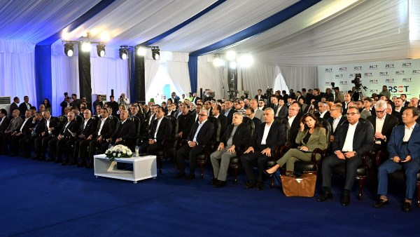 جانب من الافتتاح