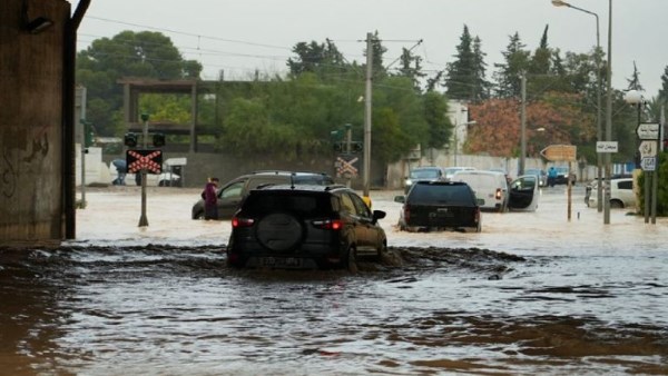 تأثير العاصفة هاري في تونس