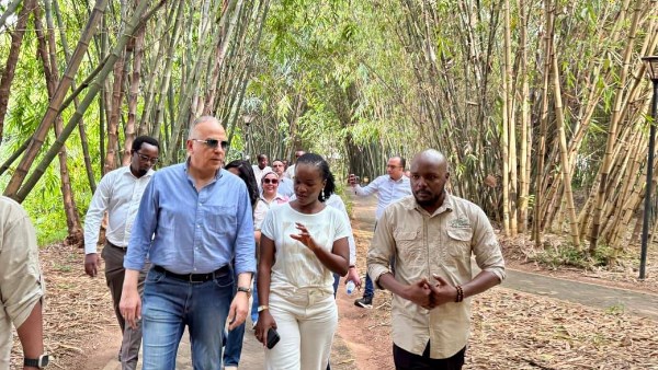 وزير الموارد المائية والرى 