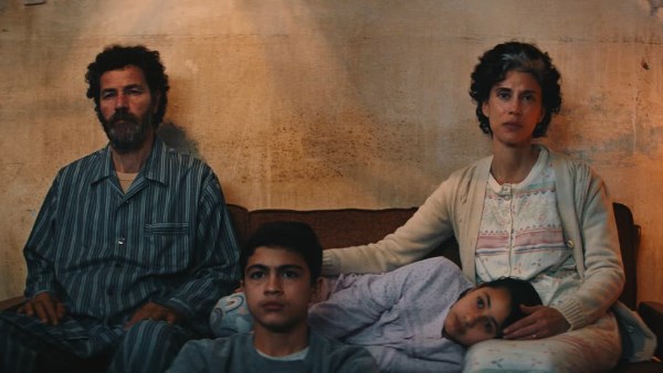 فيلم اللي باقي منك