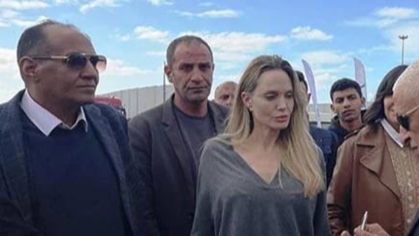 الدكتور أبو بكر القاضي رفقة النجمة العالمية أنجلينا جولي 