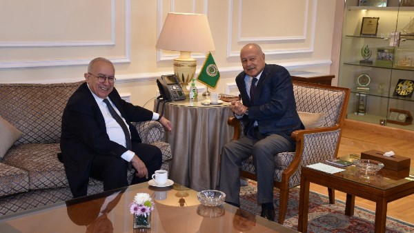 أبو الغيط والمبعوث الأممي للسودان