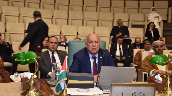 الفريق جبريل الرجوب رئيس المجلس الأعلى للشباب والرياضة