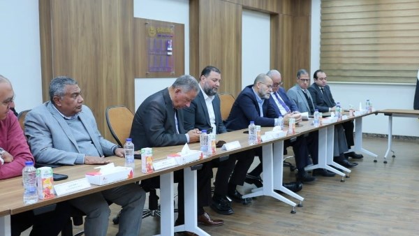 جانب من الاجتماع 