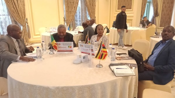 توافد الضيوف لمقر انعقاد المنتدى الرابع لاتحاد نقابات النقل 