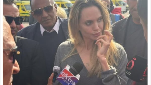 انجلينا جولي