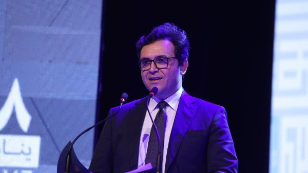 الدكتور أحمد فؤاد هنو