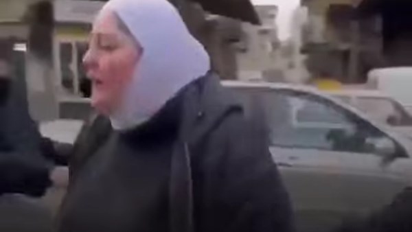 تشييع جثمان الفنانة السورية هدى شعراوي .. صور