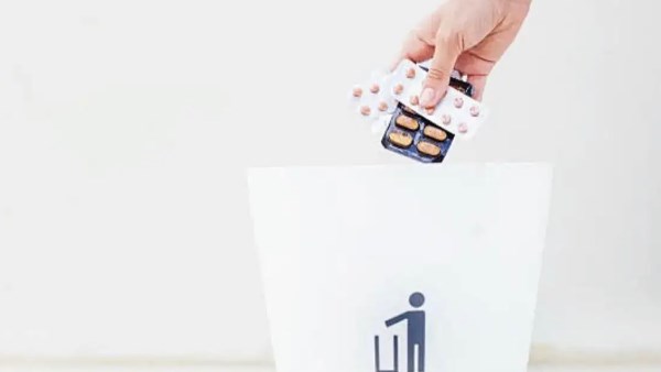 الأدوية منتهية الصلاحية