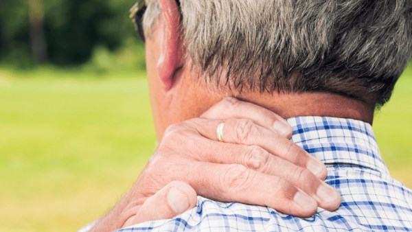 ألم الرقبة والكتف