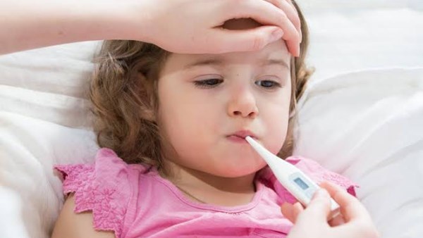 ارتفاع حرارة الطفل