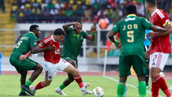 صورة من اللقاء