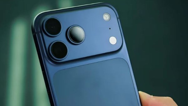 هاتف آيفون برو