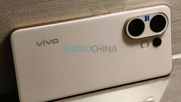 هواتف Vivo V70 