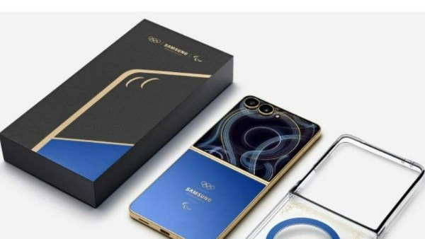 هاتف Galaxy Z Flip 7 Olympic Edition