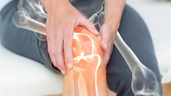 هشاشة العظام.. علامات تحذيرية لاصابتك بهذا المرض الصامت