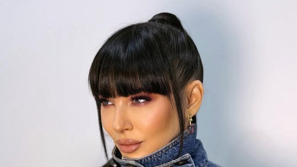  ساندى تثير الجدل فى احدث ظهور لها