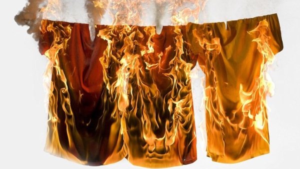 هل يجب حرق ملابس المتوفى قبل الأربعين؟