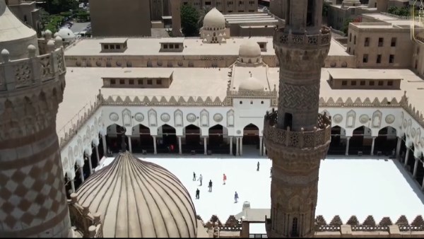 بث مباشر.. شعائر صلاة الجمعة من رحاب الجامع الأزهر