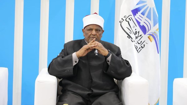 الدكتور عباس شومان، رئيس المنظمة العالمية لخريجي الأزهر