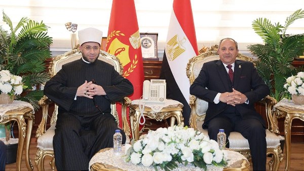 محافظ بورسعيد يستقبل وزير الأوقاف لافتتاح النسخة التاسعة من مسابقة بورسعيد الدولية للقرآن الكريم والابتهال الديني