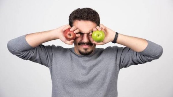 أطعمة مفيدة لصحة العين