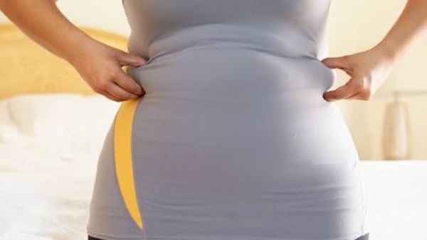 أهم أسباب زيادة وزن البطن عند النساء