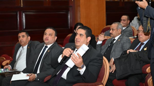  لجنة الإسكان بمجلس الشيوخ