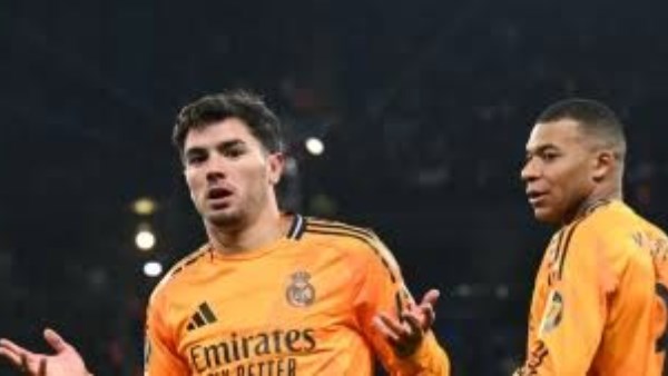 إبراهيم دياز  ومبابي