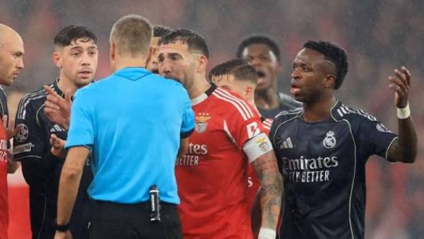 ريال مدريد وبنفيكا