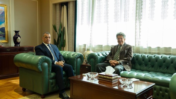 وزير الإنتاج الحربي يستقبل رئيس الشركة "المتحدة"