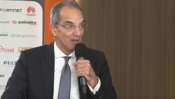 وزيرالاتصالات