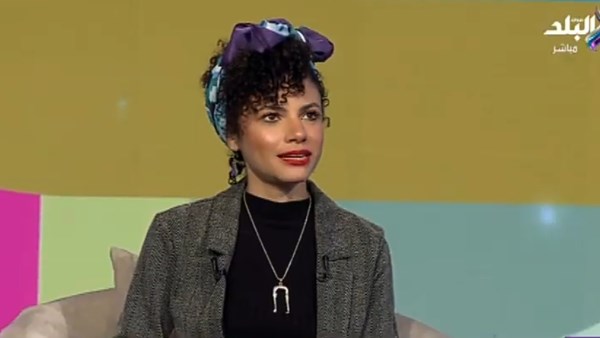 مصممة الأزياء مايا جويلي