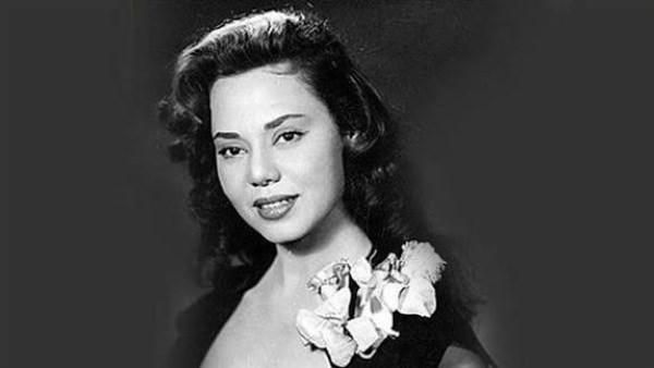 الفنانة ماجدة 