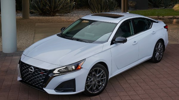  نيسان ألتيما موديل 2027 الجديدة 