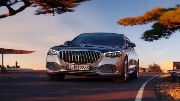 شاهد| مرسيدس مايباخ S580 موديل 2027