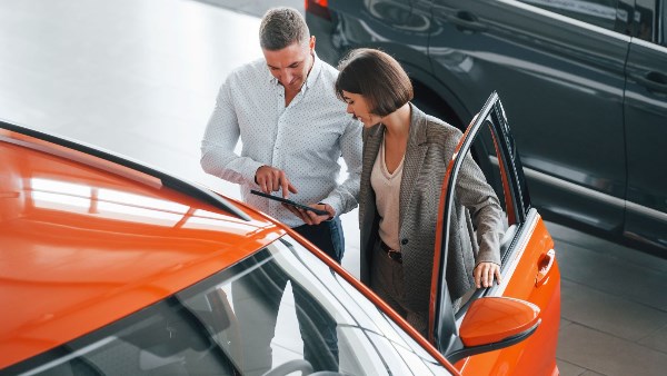 إرشادات سهلة لاختيار سيارة مستعملة آمنة وموثوقة