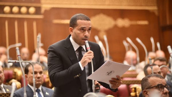  النائب محمد زكي