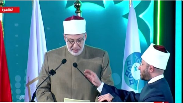 وزير الأوقاف والدكتور محمد الضويني