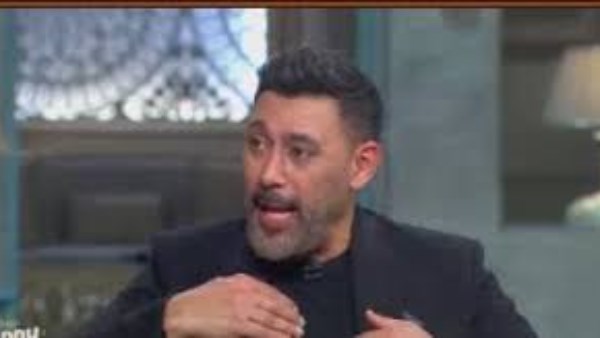 الفنان والملحن عمرو مصطفى 