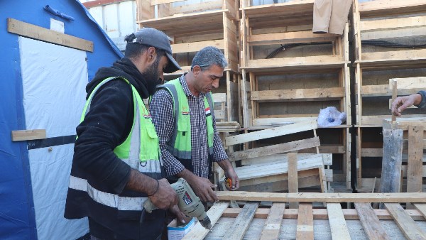  اللجنة المصرية 