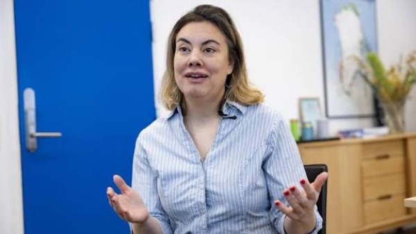 نايا ناثانيلسن 